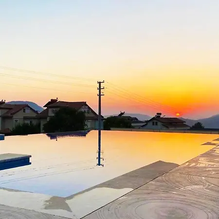 Panorama With Jacuzzi & Sauna Villa